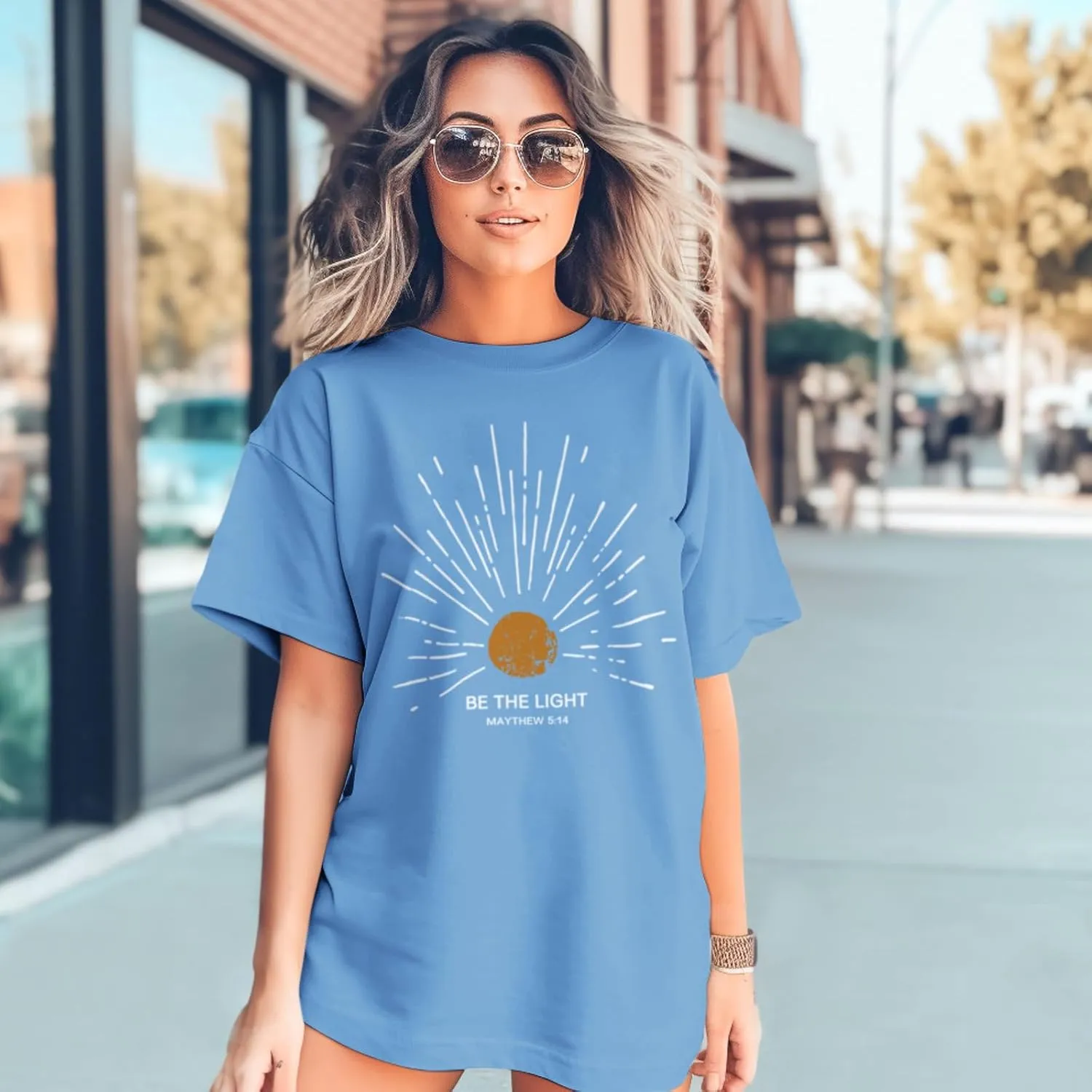 Christian Be The Light Shirts for Women Bible Verse Shirts Jesus Religious Faith Tshirts Oversized Graphic Tees Tops