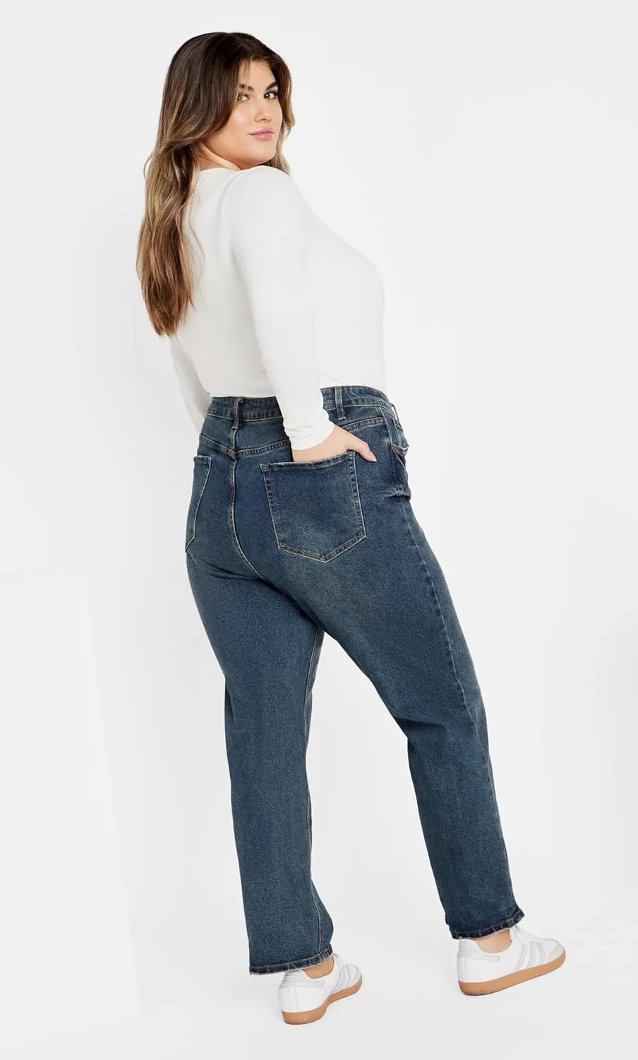 City Chic Women's Plus Size Jean Amira Straight