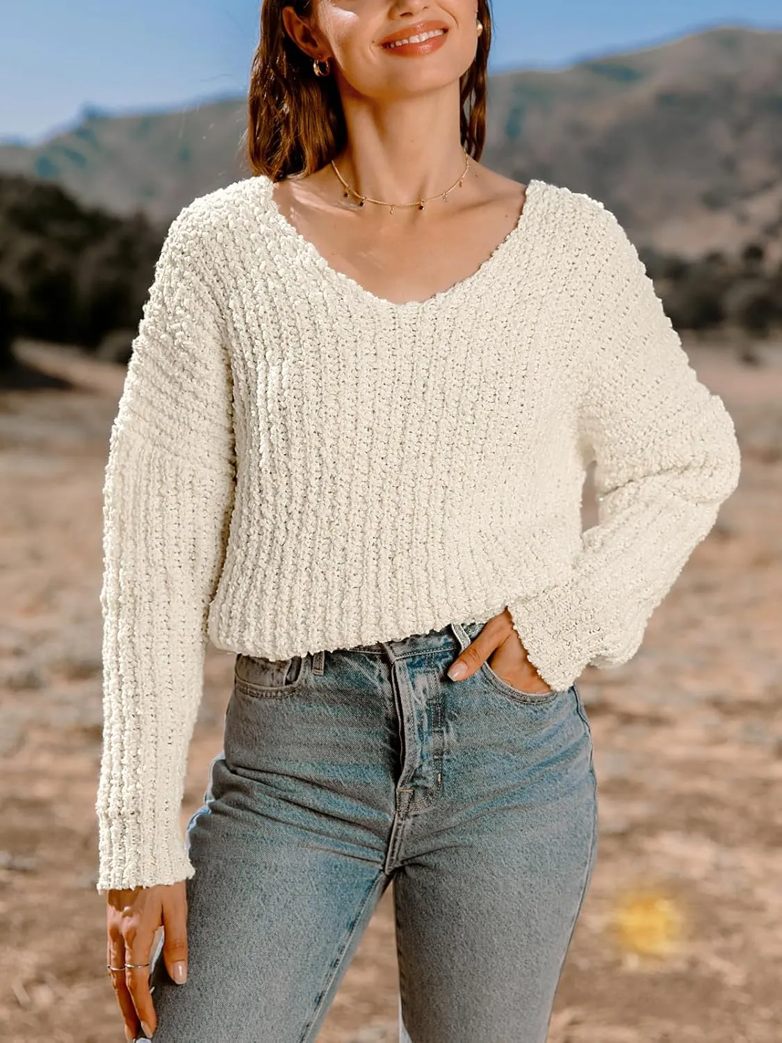 CUPSHE Women's Long Sleeve Sweater V Neck Comfy Loose Oversized Knit Pullover Sweaters