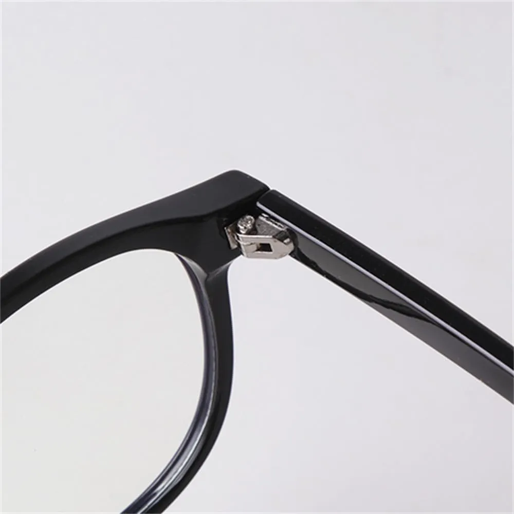 Super Light Blue Light Blocking Glasses Men Women Vintage Rivet Round Eyewear