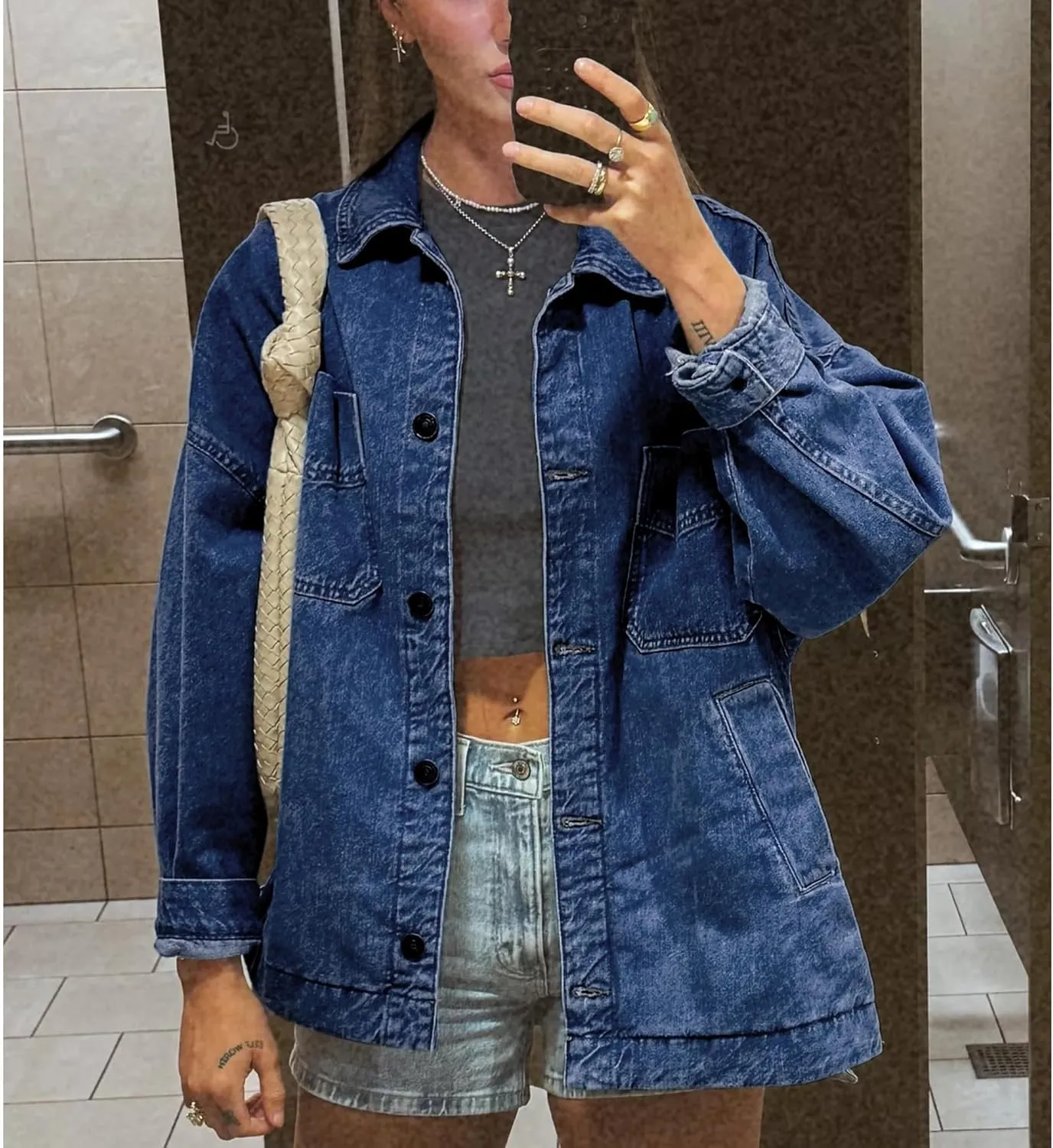 Women Denim Jackets Long Sleeve Plus Size Bottom Down Side Slit Vintage City Jean Jacket Shacket Coat with Pockets